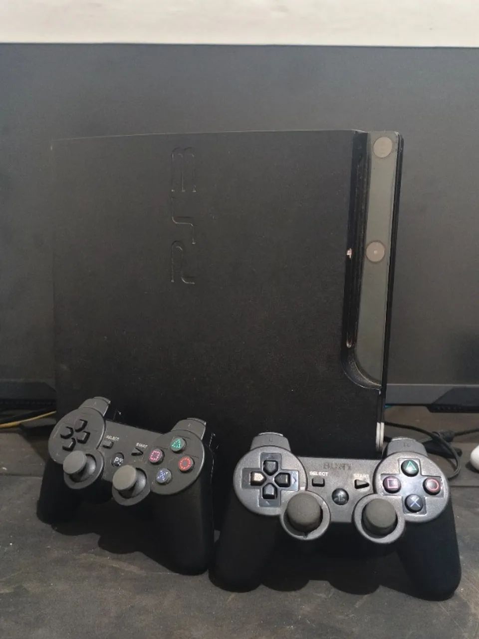 Playstation 3 com 2 controles