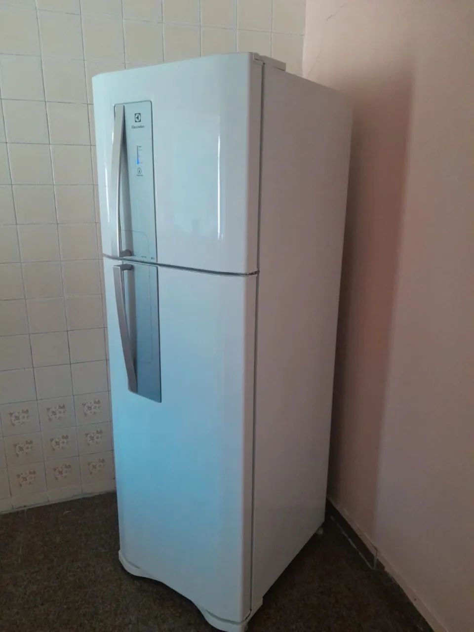 Vendo Geladeira - Foto 2