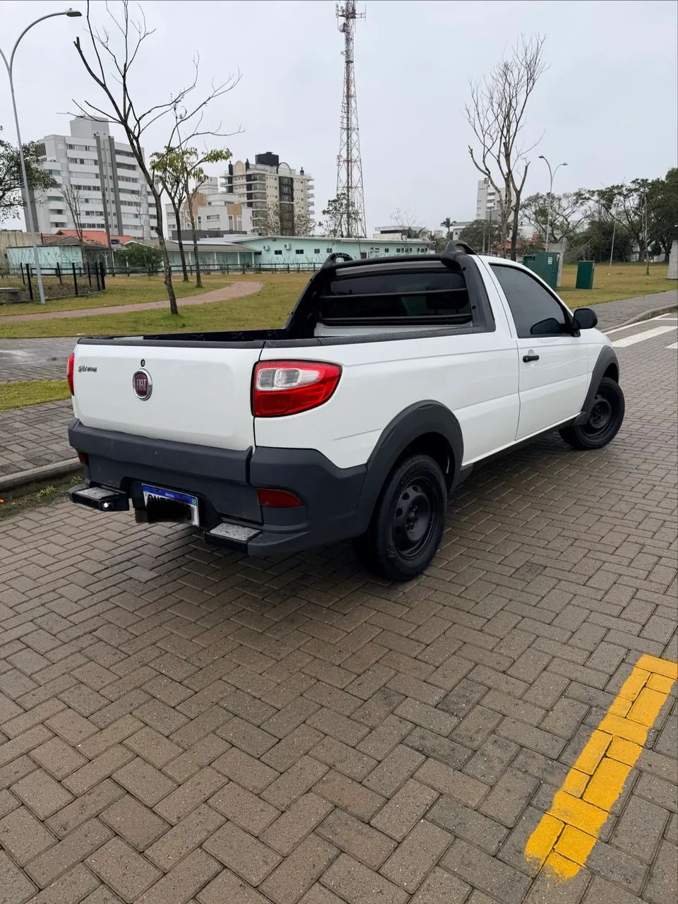 Fiat Strada Working Celeb.1.4 Fire Flex 8V CS 2016 - Foto 4