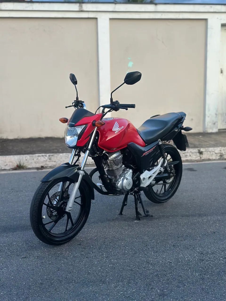 ABAIXO DA TABELA!