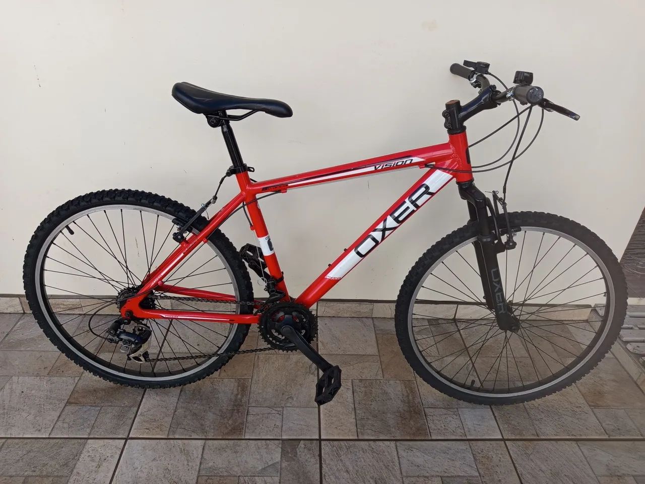 Bicicleta aro 26 em alumínio 