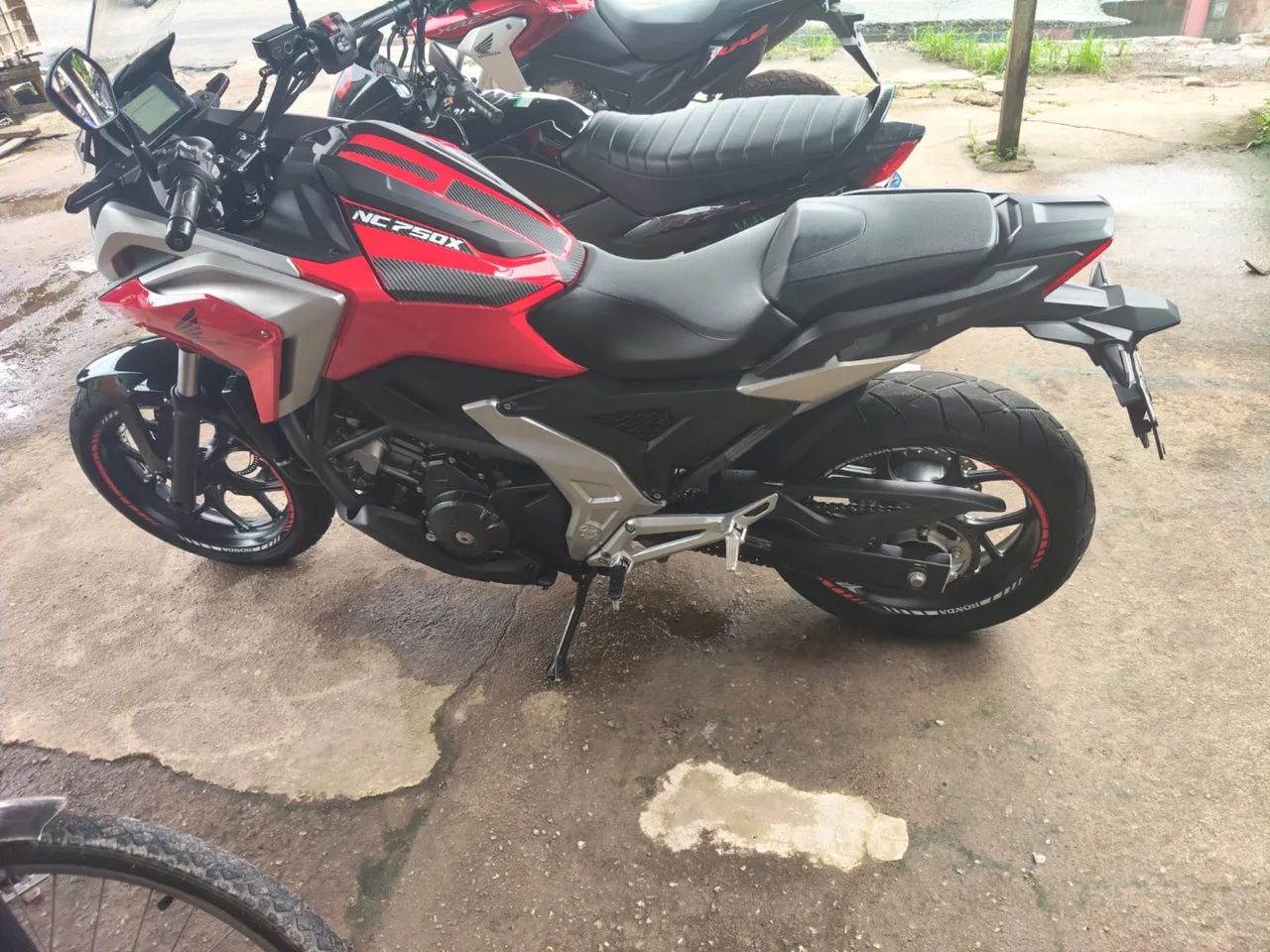 Honda NC 750X Selada e quitada - Foto 3