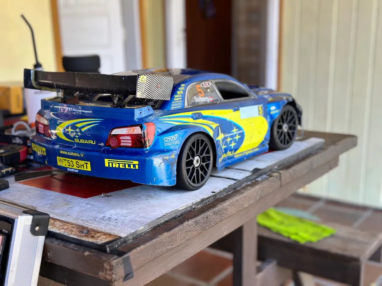 Automodelo Kyosho GT  - Foto 4