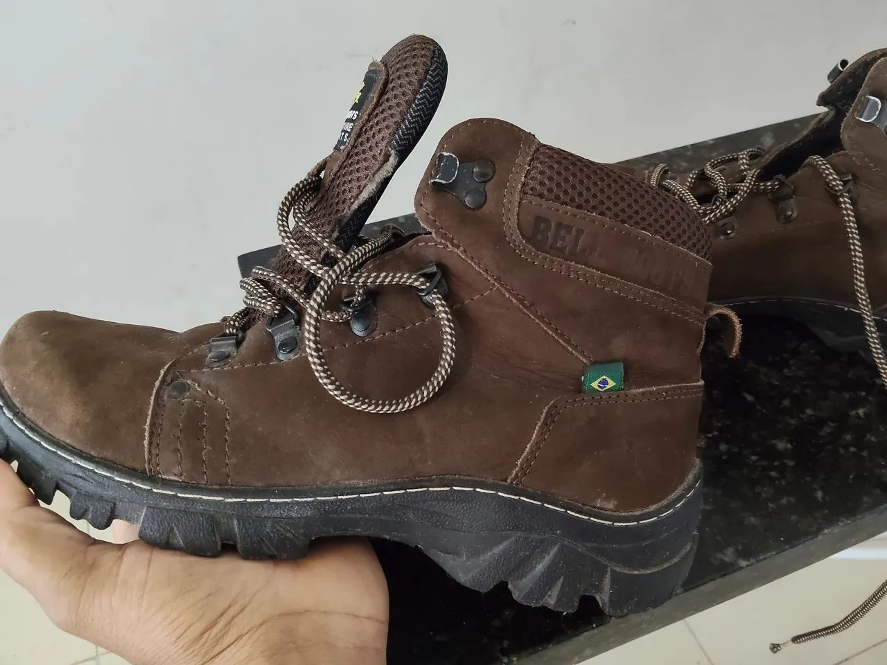 Bota Bell Boots marrom de cano médio - Foto 4