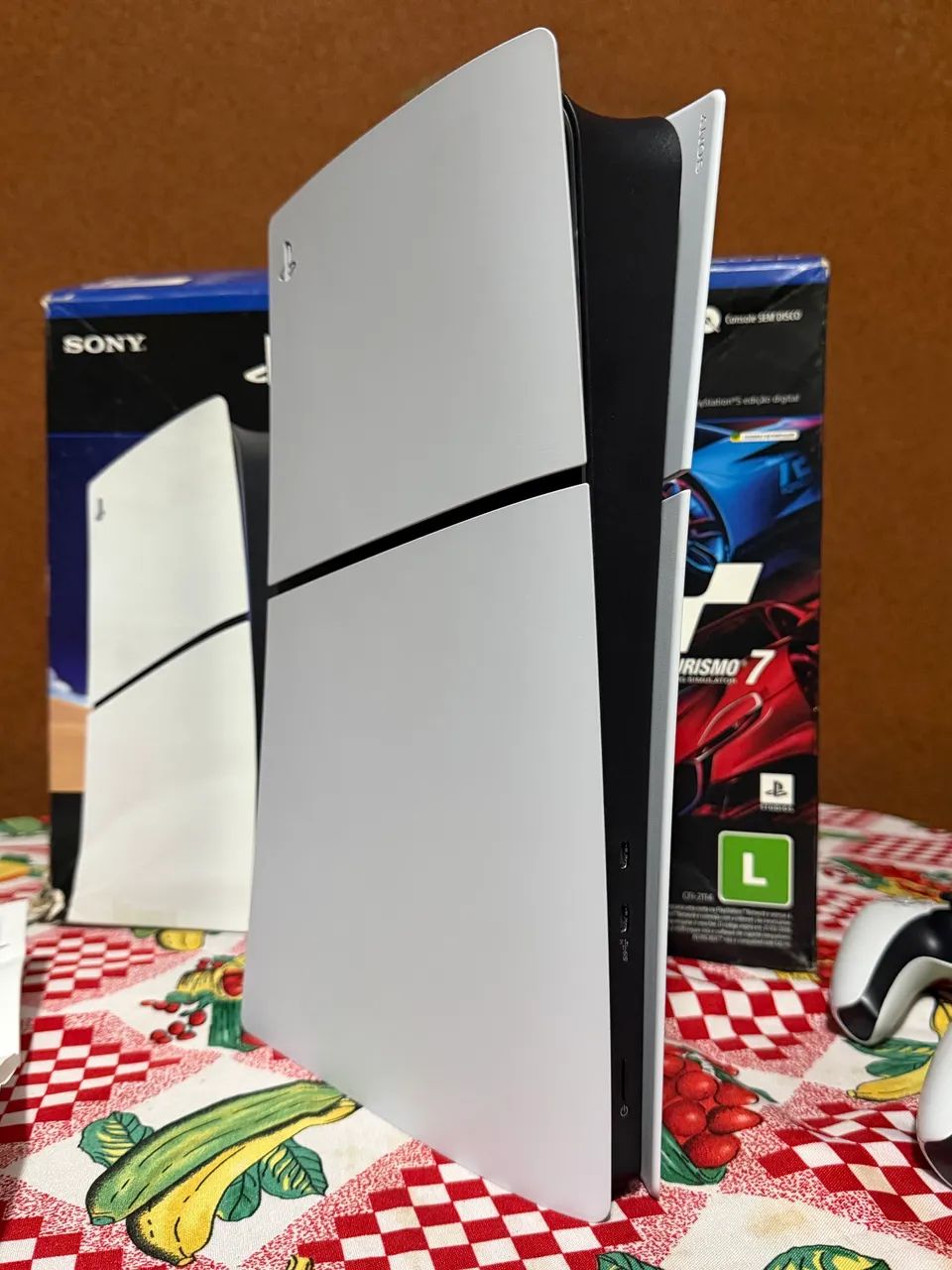 Ps5 slim digital com 2 controles - Foto 3