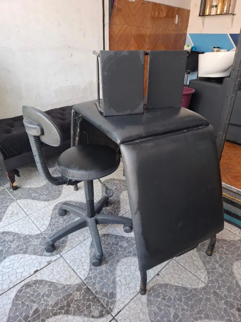 Kit Essencial para Salão - Móveis Conservados