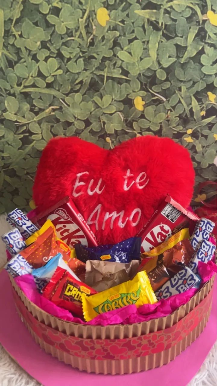 Cesta de chocolates para presente  - Foto 3