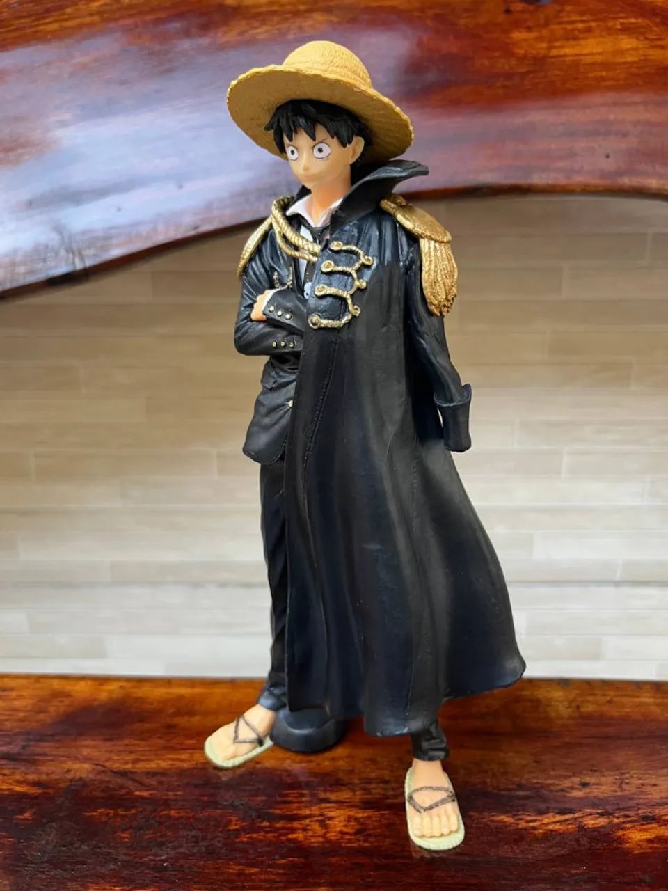 Action Figure One Piece - Luffy Uniforme Preto 23cm - Foto 5