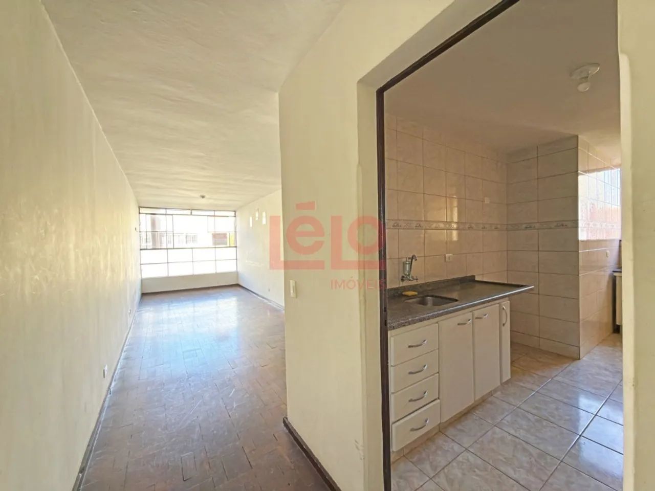 Apartamento com 03 quartos proximo a UEM. - Foto 2