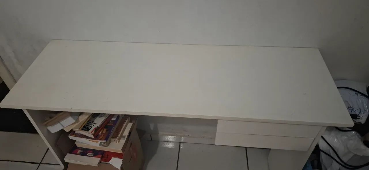 Escrivaninha branca - Foto 2