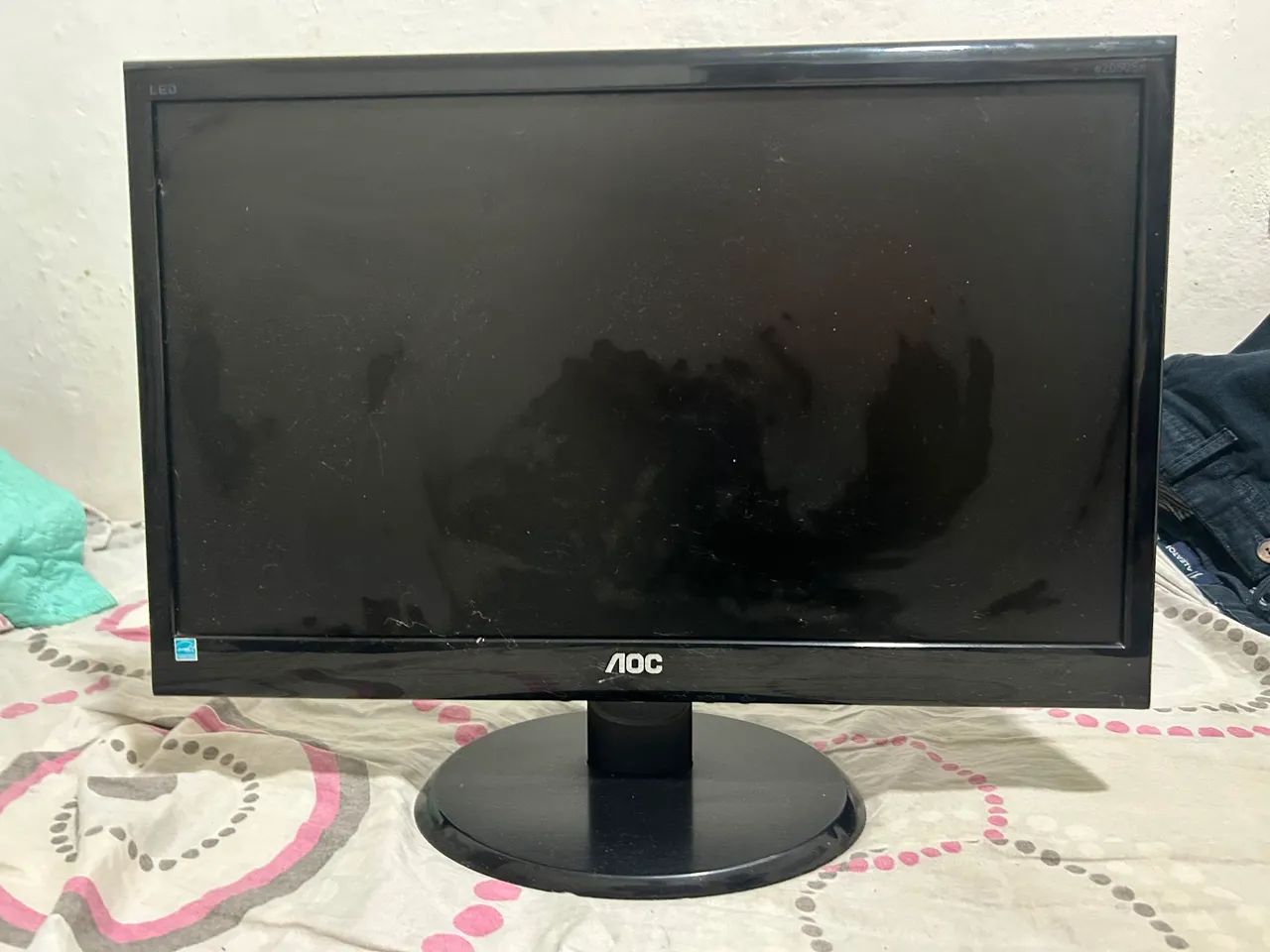 Monitor AOC 20 polegadas, perfeito estado.