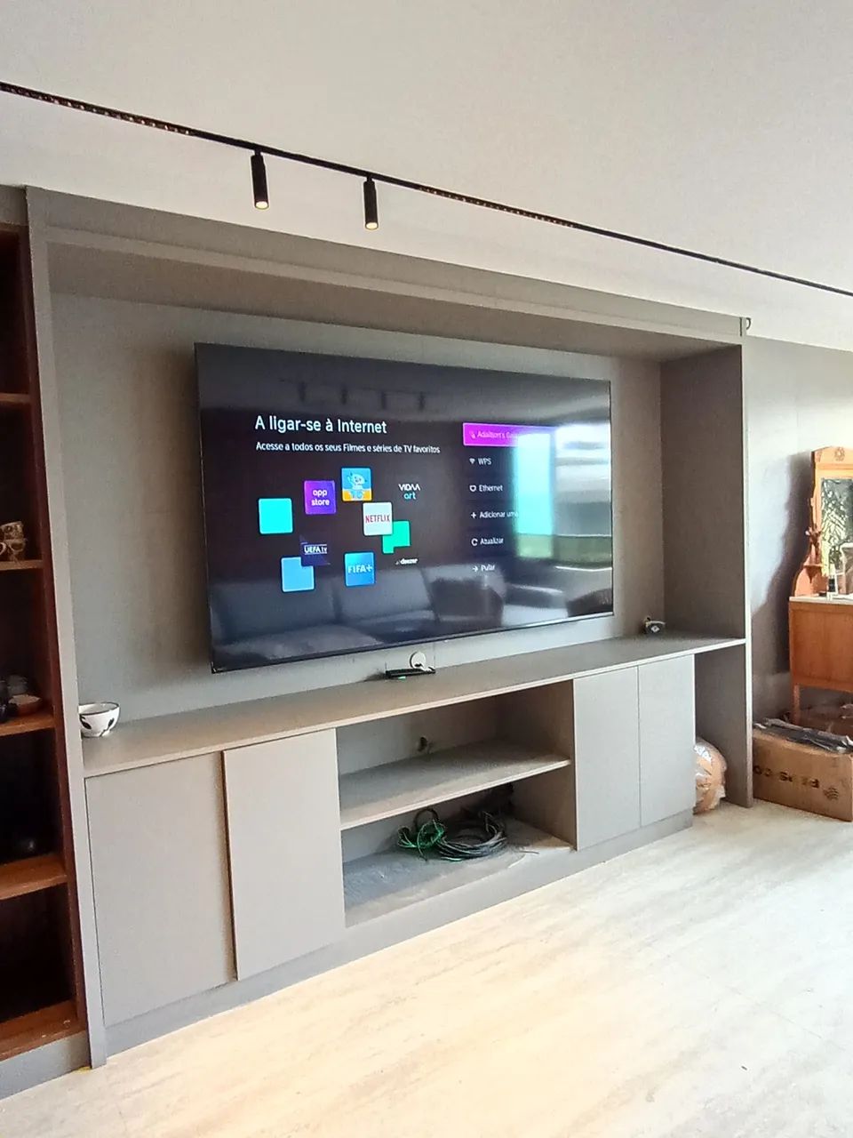 Suporte TV até 75 polegadas  - Foto 2