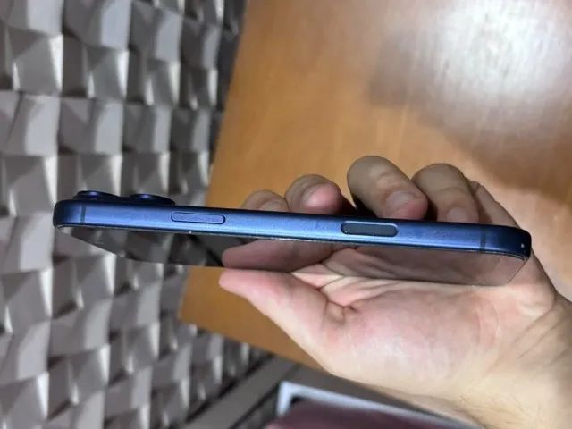 iPhone 17 Pro Max - 256gb - Azul Celeste  - Foto 2