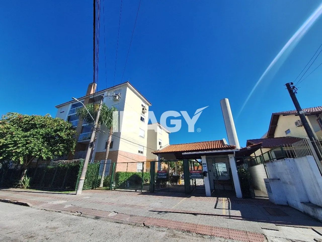 Excelente Apartamento 2 dormitório(s) em Capoeiras - Florianópolis