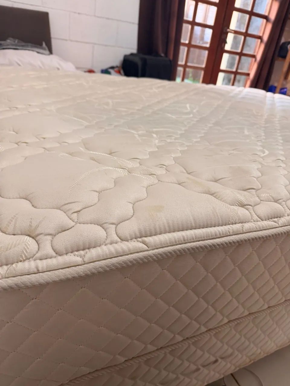 Cama queen size Ecoflex. Colchão molas ensacadas  - Foto 4