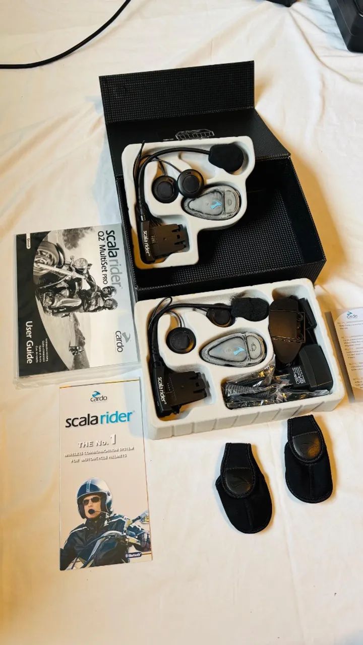 6 Intercomunicador - Cardo - Q2 MultiSet PRO (Nunca usado, ele tem 2 HEADSETS incluso)