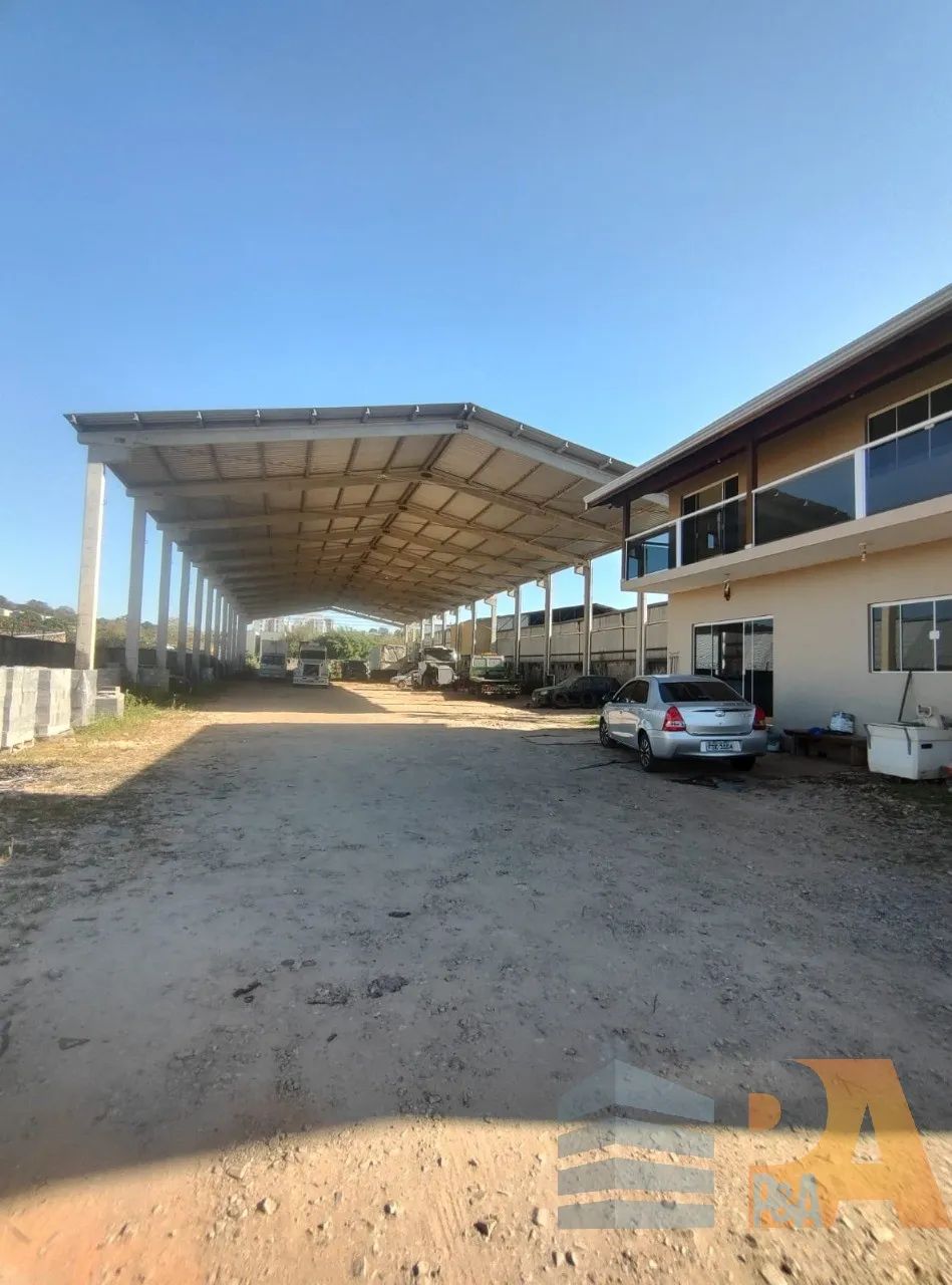 BARRACAO COMERCIAL em JAGUARIÚNA - SP, VARGEÃO