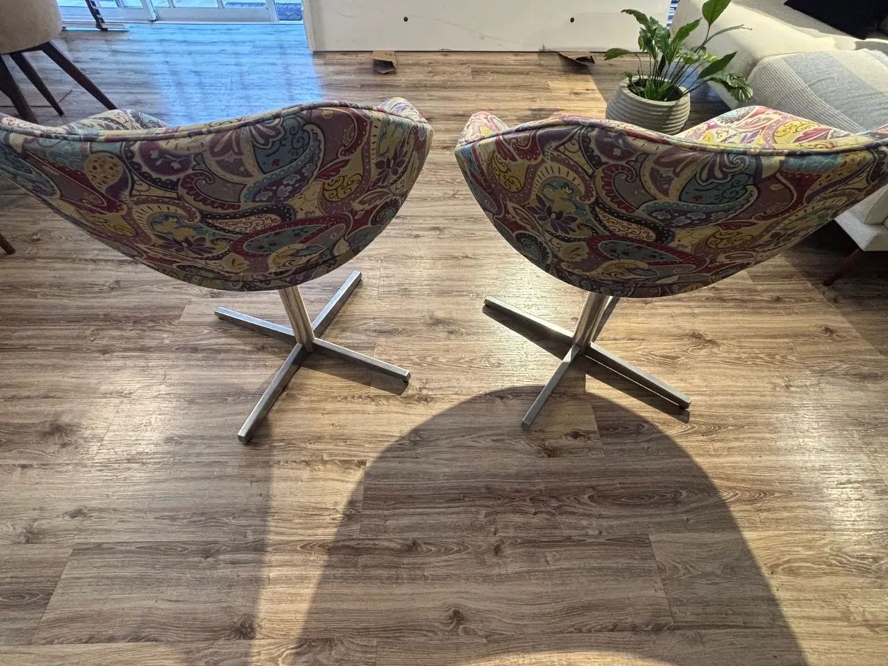 Conjunto duas poltronas estampadas  - Foto 4