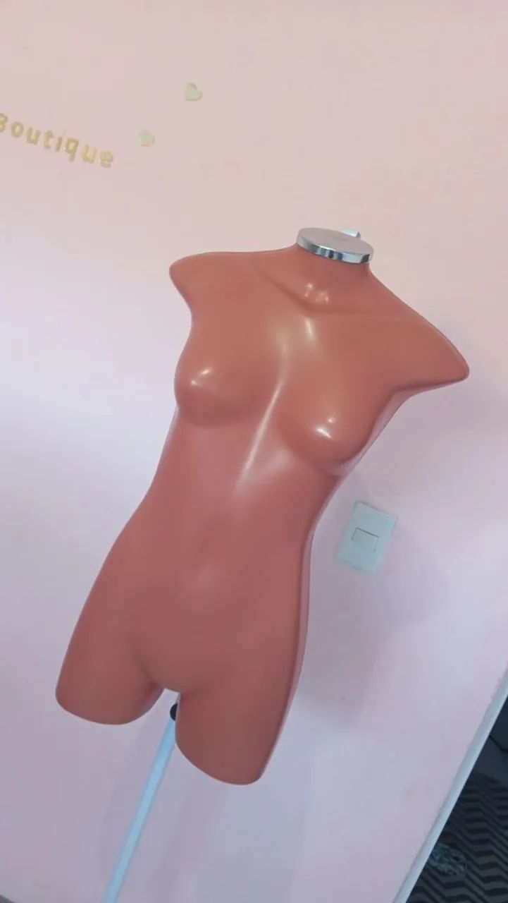 Manequim feminino  - Foto 2