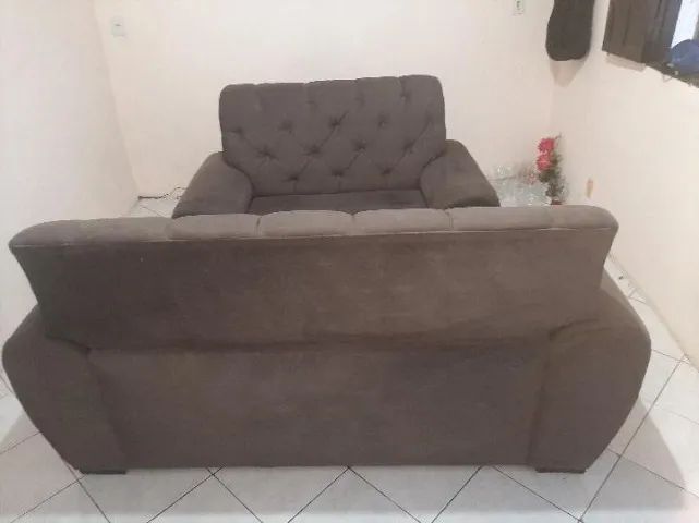 VENDO CONJUNTO DE SOFÁS 2x3 Lugares - Foto 5