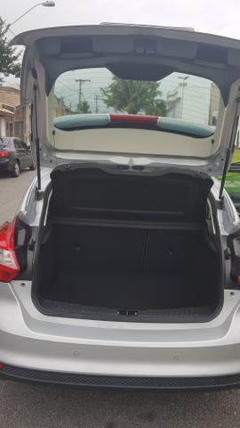 Ford Focus SE 2.0 powershift 2015 - Foto 9