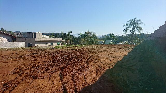 Maravilhoso Terreno no Bairro Itaipava, localidade KM12