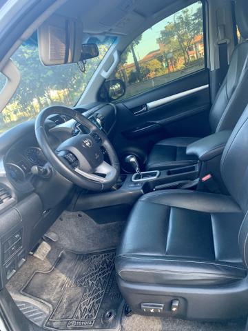 Toyota Hilux SRV 2017 - Foto 12