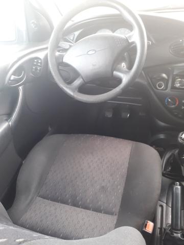 Ford Focus hatch - Foto 6