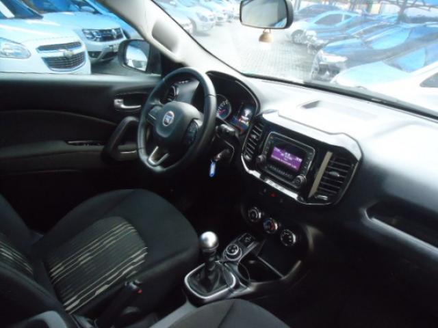 Fiat toro 2017 2.0 16v turbo diesel freedom 4wd manual - Foto 9