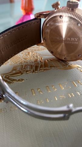 Relógio Original da marca Burberry - Foto 3