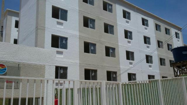 Alugo 2/4 Condom. Residencial Vila Atlântica em Lauro de Freitas