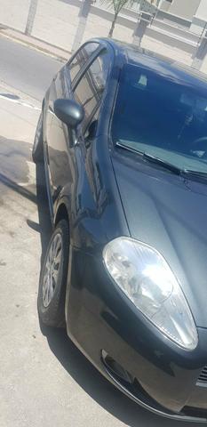 Fiat Punto 1.4 Ano 2010 - Foto 13