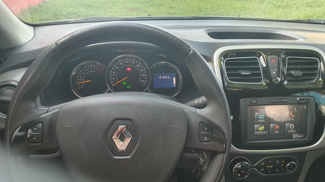 Vende-se Renault Logan