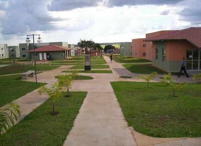 Apto 2/4 Muito Barato