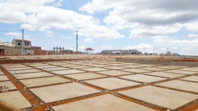 Lote nos Olhos D'água, estrutura da casa pronta - Foto 6