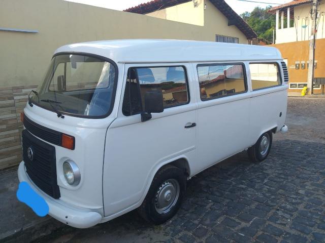 Kombi 1.4 Flex primeiríssima