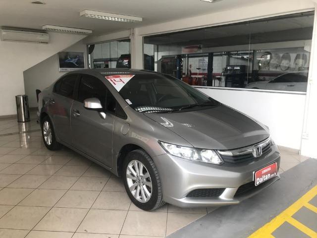 Civic lxs 1.8 Aut 2014 com bancos em Couro 60km - Foto 7