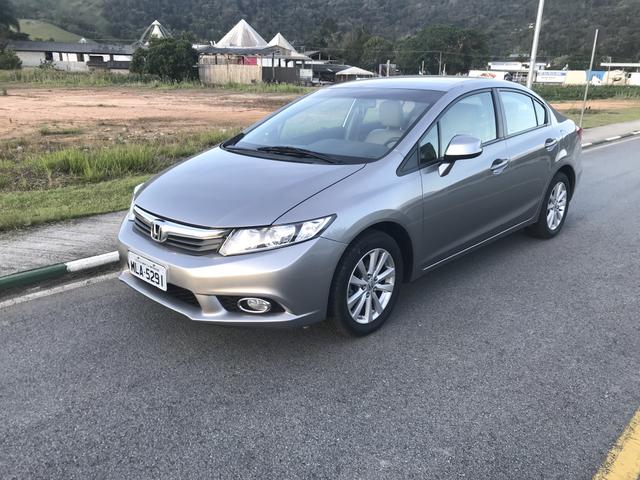 Honde Civic LXS 2014 1.8 - Foto 2