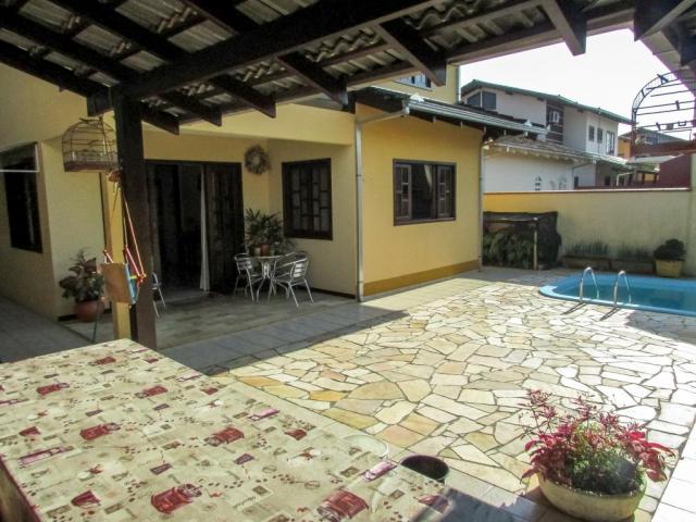 Casa à venda com 5 dormitórios em Iririú, Joinville cod:4139 - Foto 2