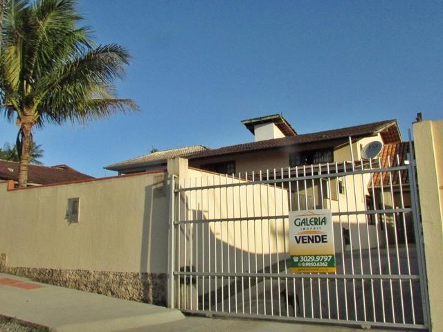 Casa à venda com 3 dormitórios em Santa catarina, Joinville cod:10213