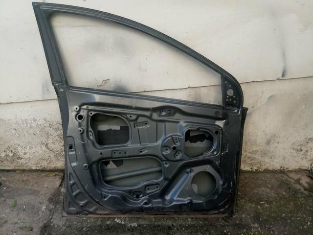 Porta dianteira honda city - Foto 2