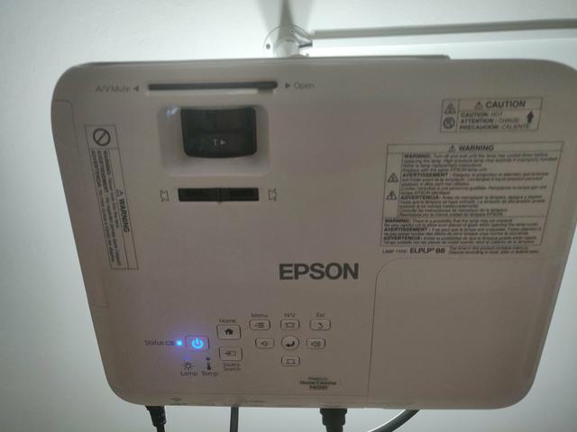 Projetor Epson 740 HD + Telão - Foto 5