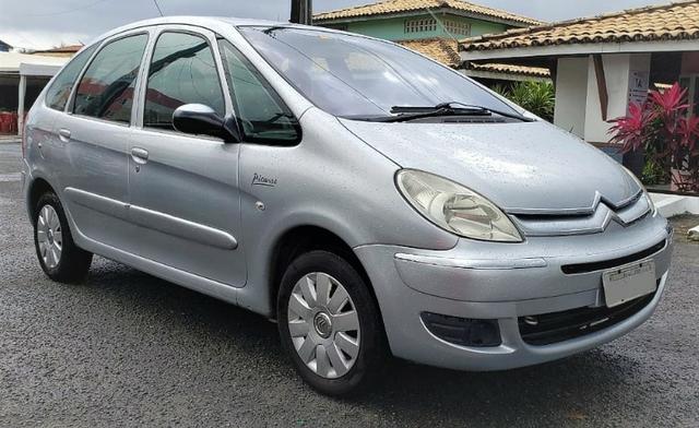 Citroën Picasso GLX 1.6, Série Avatar, 2011, completo, impecável e segundo dono - Foto 2