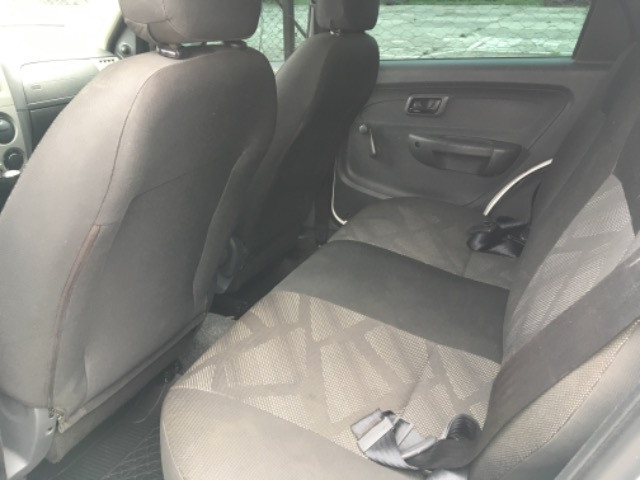 Fiat Palio Fire 1.0 8v Celebration *Completo - Foto 9