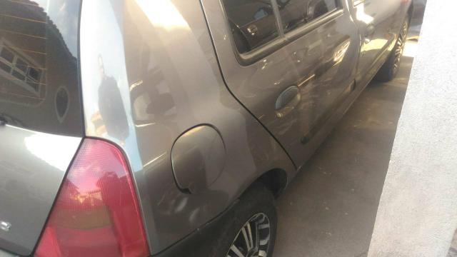 Clio - Foto 6