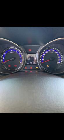 Carro HB20 1.6 aut