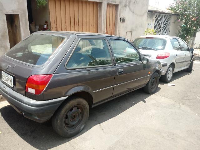 Fiesta 95 dok ok documento ok motor ok - Foto 2