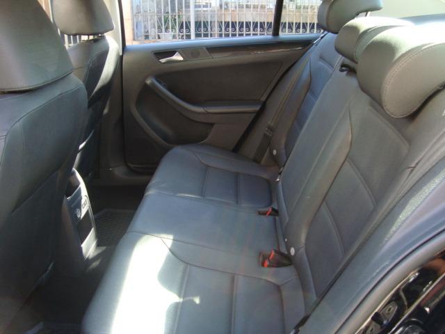 Volkswagen Jetta 2.0 Comfortline 120cv Flex 4p Manual - Foto 9