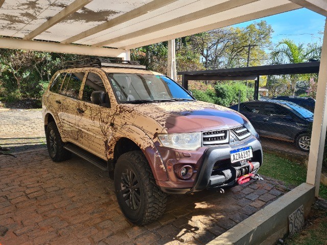 PAJERO DAKAR PERSONALIZADA