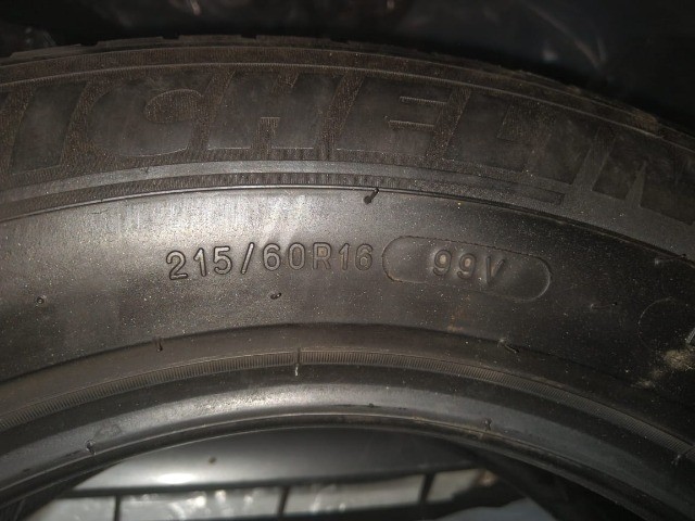 Par Pneu 21560R16  - Foto 3